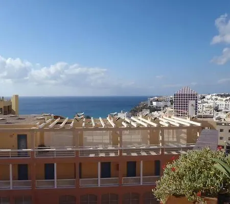 Schoene Mit Sonnenterrasse Und Meerblick Διαμέρισμα *